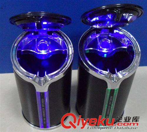 汽车用太阳能自动感光流速烟灰缸 可挂出风口上 车载LED灯烟灰缸