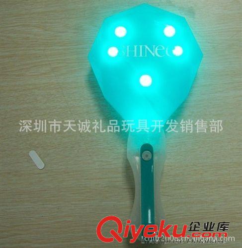 [荐]闪光棒 SHINEE发光棒闪光棒 演唱会道具LED闪光发光棒批发