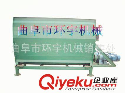 TMR饲料搅拌机|青贮取料机|青贮取草机|移动TMR饲料搅拌机