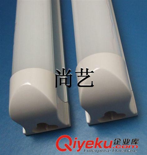 led日光管 销售供应  T8一体化cob日光管　高亮度日光管 led日光管外置驱动