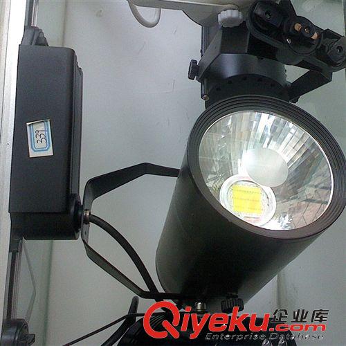 LED轨道灯 【品种多样】轨道射灯  LED轨道投射灯 30W集成射灯吸顶射灯
