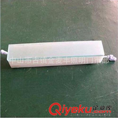 【金麦丰】线形通体发光地砖灯/LED线条地砖灯/树脂发光地砖系列