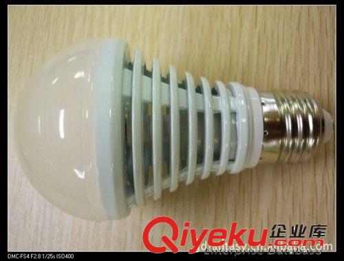 7W球泡  室内装饰灯 灯泡 LED灯泡 7W灯泡  LED7W灯泡 小榄