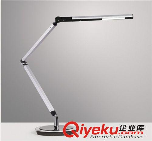 广东{dj2}供应 采用进口集成光板 触摸开关 LED台灯 JK804T-3W