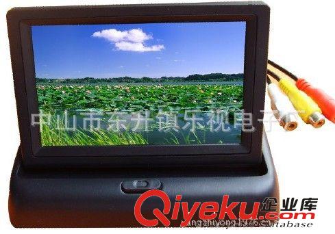 4.3"显示器,翻盖式设计,高清屏,两路视频输入,倒车优先