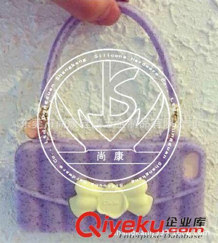 {zx1}款葱粉蝴蝶结苹果手机套 硅胶提包款蝴蝶结手机套 厂家现模