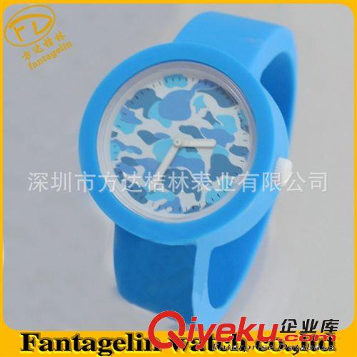 新款儿童硅胶手表  可定制LOGO 礼品手表 批发