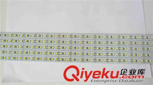 LED SMD大型专业生产厂家：2835高品质硬灯条不带铝槽