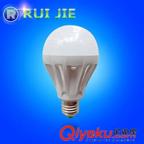 9W LED球泡灯 塑料球泡 E27球泡灯 LED塑料球泡灯 您的睿智之选