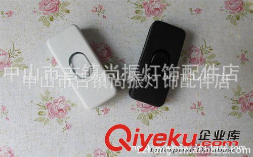 专业生产303,304开关,翘板开关,1715脚踏开关,UL齿轮开关.