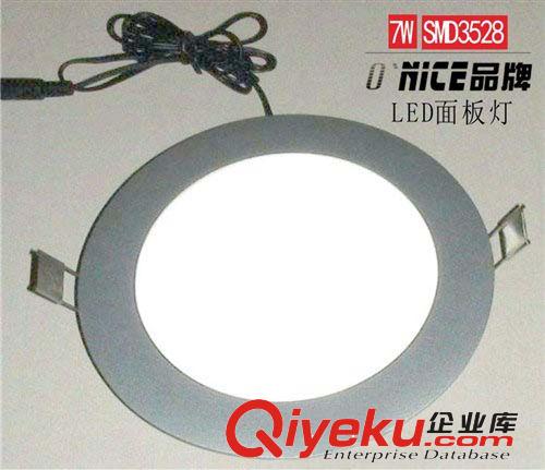 LED7W嵌入式3528 104珠面板灯 天花灯 平板圆灯 筒灯 恒大光电