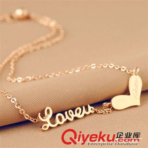 项链 批发爱心字母LOVE项链女韩版时尚镀14K玫瑰金钛钢项链锁骨链饰品