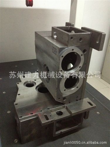 四轴CNC加工---卧加加工（MAZAK,海天） 品质保障 提供面板机加工 箱体机加工 壳体机加工 铸件机加工