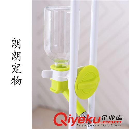 宠物食具 现货 宠物饮水器 外挂式饮水器/犬猫兔喂水器 水碗带瓶饮水头