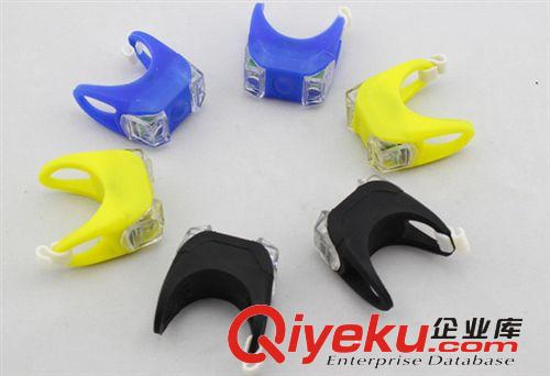 廠家直銷第六代青蛙燈 警示燈 自行車燈 山地車燈 現(xiàn)貨供應(yīng)原始圖片3