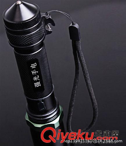 廠家直銷 強(qiáng)光手電筒 鋁合金CREE強(qiáng)光手電 帶安全錘 現(xiàn)貨供應(yīng)原始圖片2