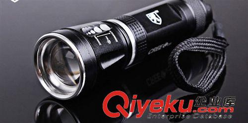 廠家直銷 強(qiáng)光手電 LED手電筒 充電式手電筒 3檔調(diào)光 現(xiàn)貨供應(yīng)原始圖片2