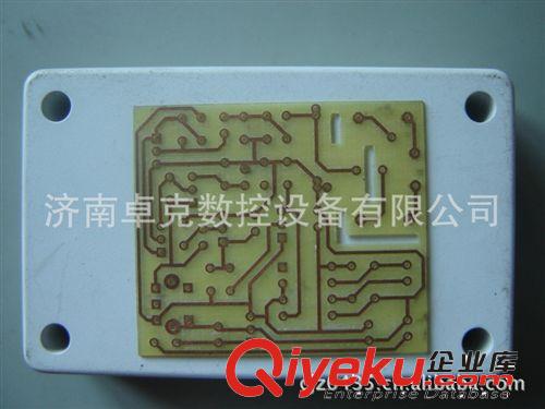 山東加工PCB實驗用線路板，單/雙面板加工、鉆孔、斷電續雕等功能原始圖片3