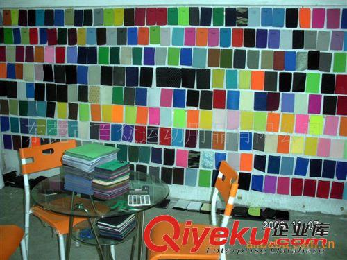 供應(yīng)1-40mm厚黑色 neoprene SBR發(fā)泡橡膠片材卷材