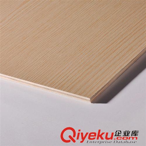 廠家直銷17mmE0級進口環(huán)保板材馬六甲生態(tài)板 免漆板 松木色家具板原始圖片2