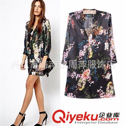 MAN*GO2013新款 歐美秋冬女裝復古定位印花連衣裙 短袖圓領連衣裙