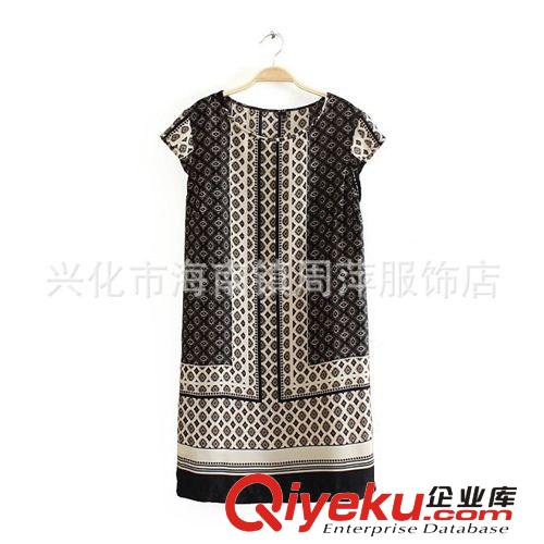 MAN*GO2013新款 歐美秋冬女裝復古定位印花連衣裙 短袖圓領連衣裙原始圖片2