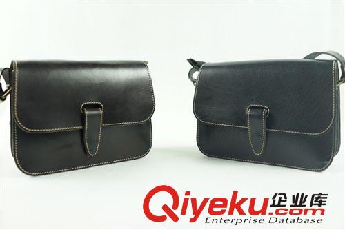 【供應】歐美古典包蓋式植鞣皮優質背包批發三色 時尚休閑女包