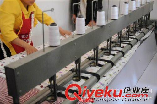 新品新款家用縫被機(jī)  電動(dòng)豐收縫引被機(jī) 自動(dòng)調(diào)針線引被機(jī)