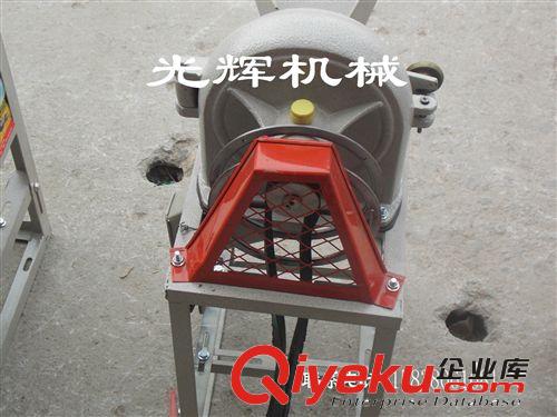 廠家15型飼料粉碎機 {wn}粉碎機 玉米粉碎機家用粉碎機中藥粉碎機