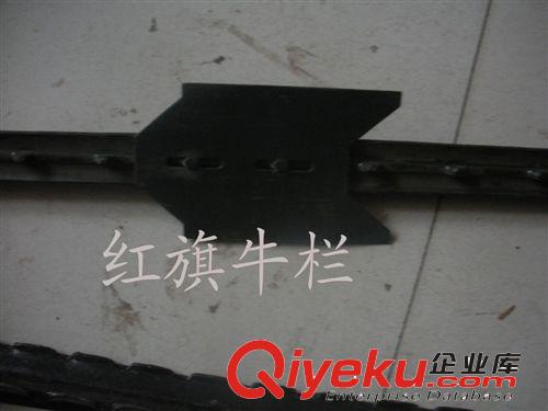 紅旗廠家供應T型疙瘩樁 牛欄網專用疙瘩樁