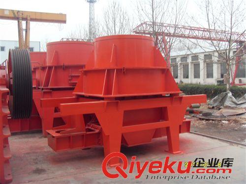 【破碎機(jī)生產(chǎn)基地】顎式破碎機(jī)，反擊式粉碎機(jī) 專業(yè)各種碎石機(jī)