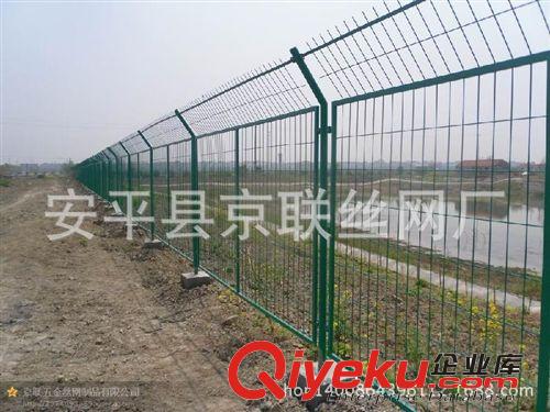 4.0毫米雙邊鐵絲護欄網 雙邊鐵絲圍欄網 雙邊鐵絲隔離網 圍欄網