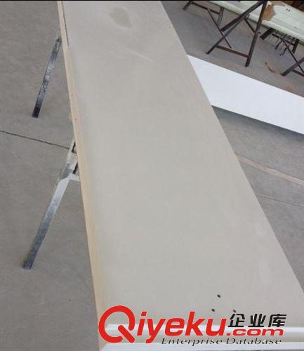 玻璃鋼防護(hù)板隔噪音防擋水