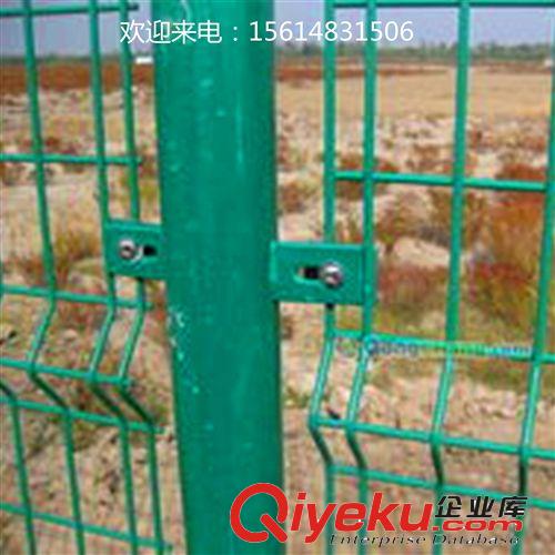 高速公路隔離雙邊絲護欄網、市政道路雙邊絲護欄、廠家直銷雙邊絲原始圖片3