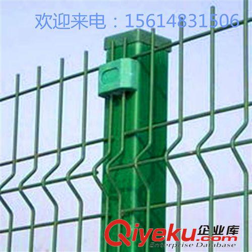 安平森立批發(fā)雙邊絲護欄網(wǎng)、養(yǎng)殖專用雙邊絲護欄網(wǎng)、小區(qū)護欄網(wǎng)