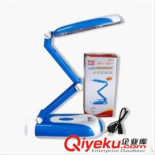 LED充電臺燈 學(xué)習(xí)護(hù)眼臺燈閱讀折疊臺燈LED 護(hù)眼燈