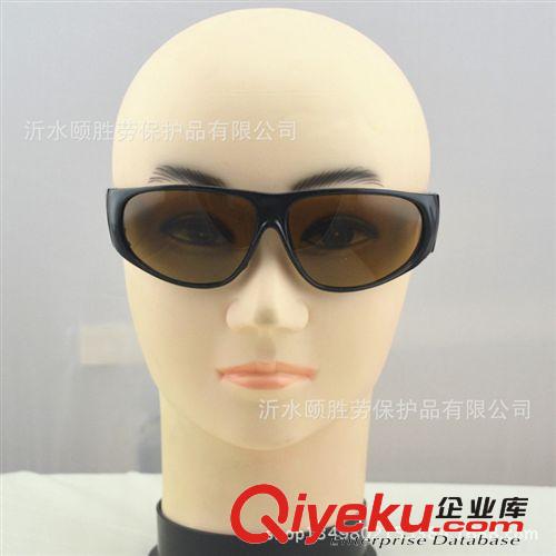 焊工眼鏡 勞保眼鏡/安全防護鏡 電焊眼鏡 勞保用品批發(fā)原始圖片2