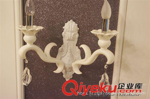現(xiàn)代家居必備歐式簡(jiǎn)約蠟燭壁燈 按鈕式酒店走廊專用gd水晶LED燈原始圖片3