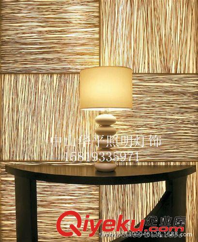 中山古鎮(zhèn)廠家直銷(xiāo) 供應(yīng)現(xiàn)代歐式臺(tái)燈 家居臥室臺(tái)燈 床頭燈飾批發(fā)