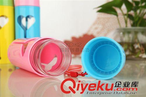 創(chuàng)意撞色隔熱玻璃水杯 新款鏤空愛心玻璃水杯 冬季水杯批發(fā)原始圖片3
