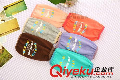 冬季新款袖套休閑運(yùn)動短款學(xué)生套袖 爆款印花袖套批發(fā)原始圖片2