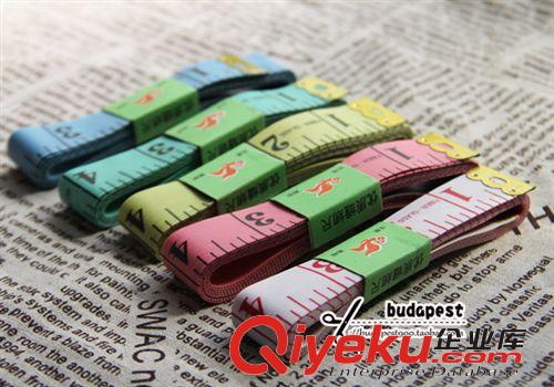 A151 尺子淘寶網(wǎng)商贈(zèng)品軟尺 皮尺 裁縫卷尺 兩端帶鐵皮彩色與白色原始圖片2
