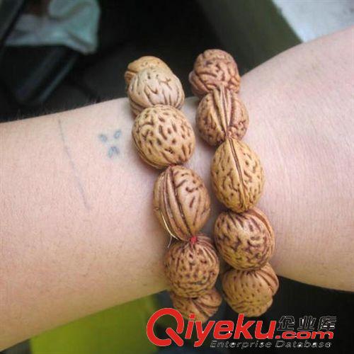 tr山核桃手工串珠手鏈 本命年辟邪桃核念珠手串 佛珠手鏈批發原始圖片2