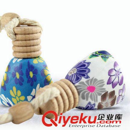 批發旅游紀念品 木蓋汽車香水瓶 軟陶精油帶香水油瓶擺件 裝飾