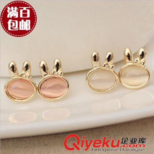 兔兔控 歐美復(fù)古可愛綠色精致閃鉆寶石兔子耳釘 小飾品批發(fā)耳飾