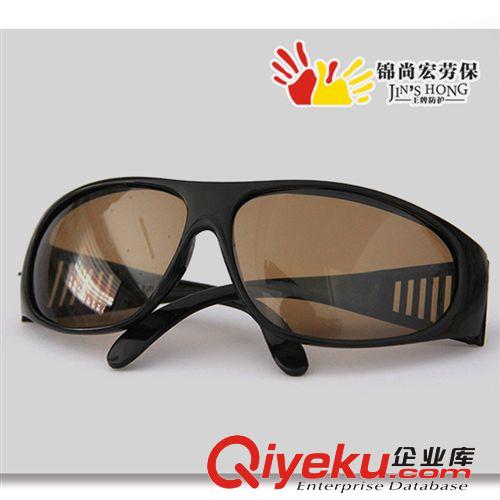 廠家直銷電焊防護(hù)眼鏡 護(hù)目鏡批發(fā) 勞保防護(hù)眼鏡 茶色平光鏡