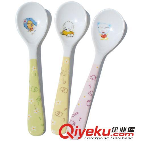 嬰幼兒用品寶寶餐具兒童塑膠勺子安全湯匙兒童碗吃飯勺環柄小勺