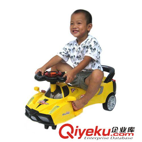 童車批發(fā)出口歐洲嬰兒推車手推車豪華四輪推車助步車7611