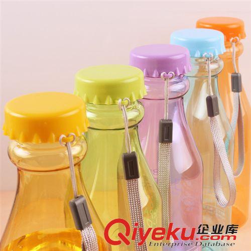 糖果色摔不破汽水瓶 塑料透明密封水杯 便攜運(yùn)動(dòng)水壺隨手杯550ml原始圖片2