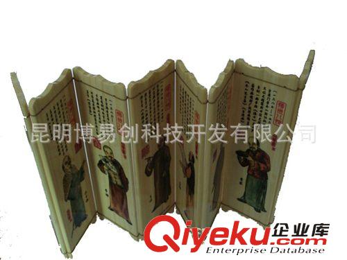 博易創(chuàng)高配型T恤打印機 南昌個性化T恤數(shù)碼印花機 衣服印刷機